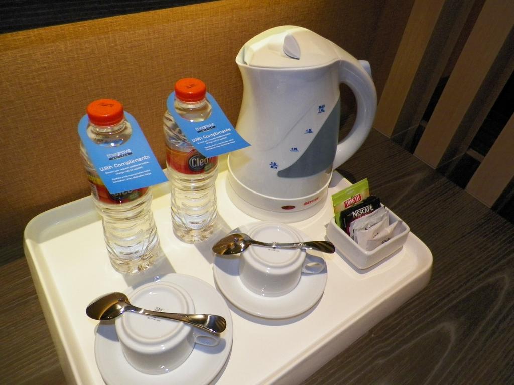 Aveon Express Hotel By Daphna International Yogyakarta Ngoại thất bức ảnh